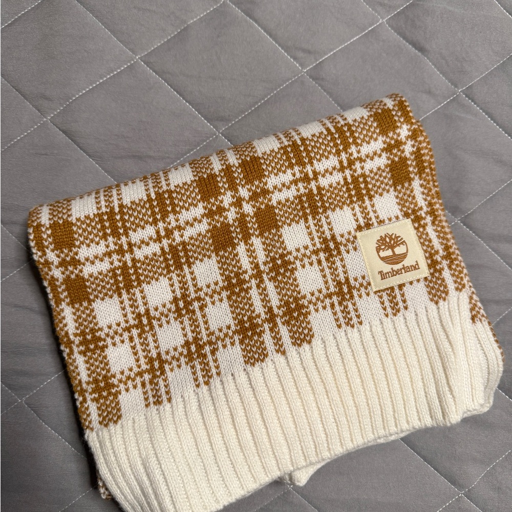 NWT Timberland Butterscotch & Cream Plaid Knit Scarf